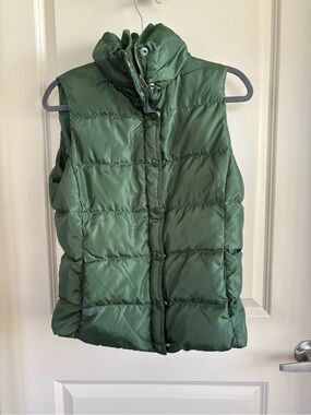 J. Crew Green Quilted Puffer Vest size M